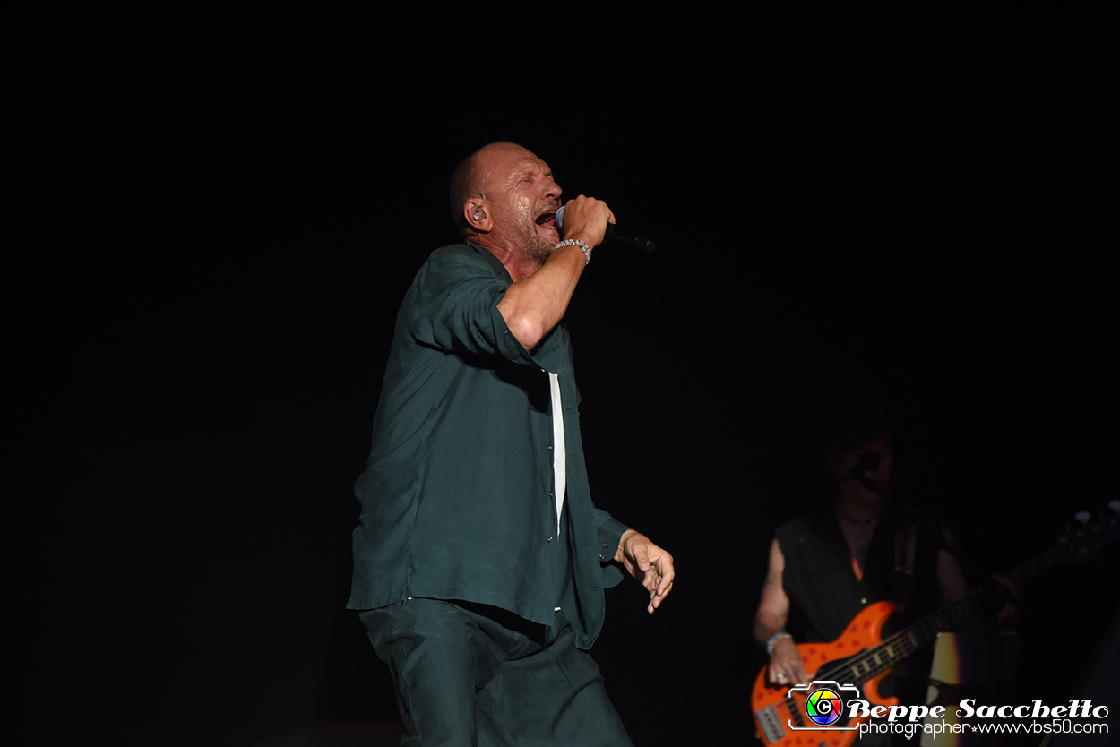 VBS_0828 - Concerto Biagio Antonacci - Palco Centrale Tour 2023.jpg